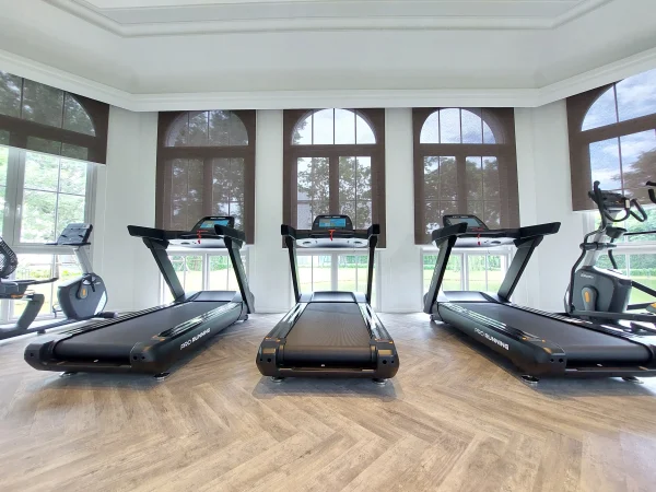 Treadmill PRO-RUNNING Touch Screen  ลู่วิ่งไฟฟ้า หน้าจอระบบสัมผัส (ทัชสกรีน) - Image 3