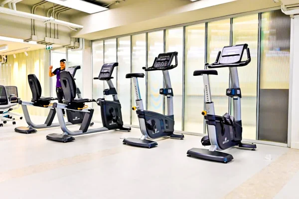 Upright Bike RU500 จักรยานนั่งตรง ไม่มีพนักพิง - Image 2